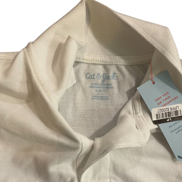 Cat & Jack. Boys' school sweater, size (6/7). White color. Made in Indonesia. - Picture 4 of 6